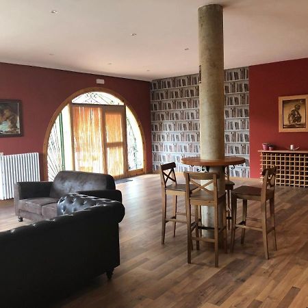 Hospederia Casa Martell Hotel Дарока Екстериор снимка