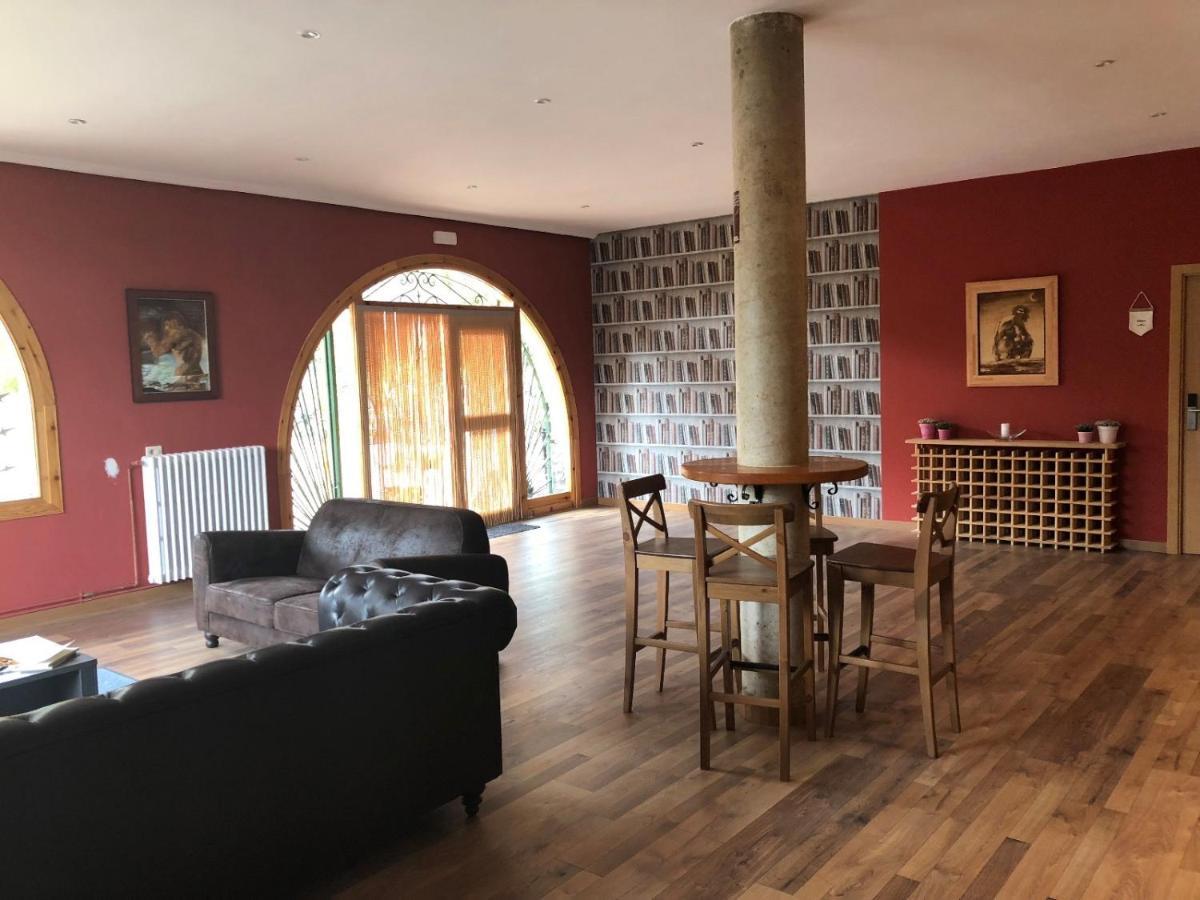 Hospederia Casa Martell Hotel Дарока Екстериор снимка