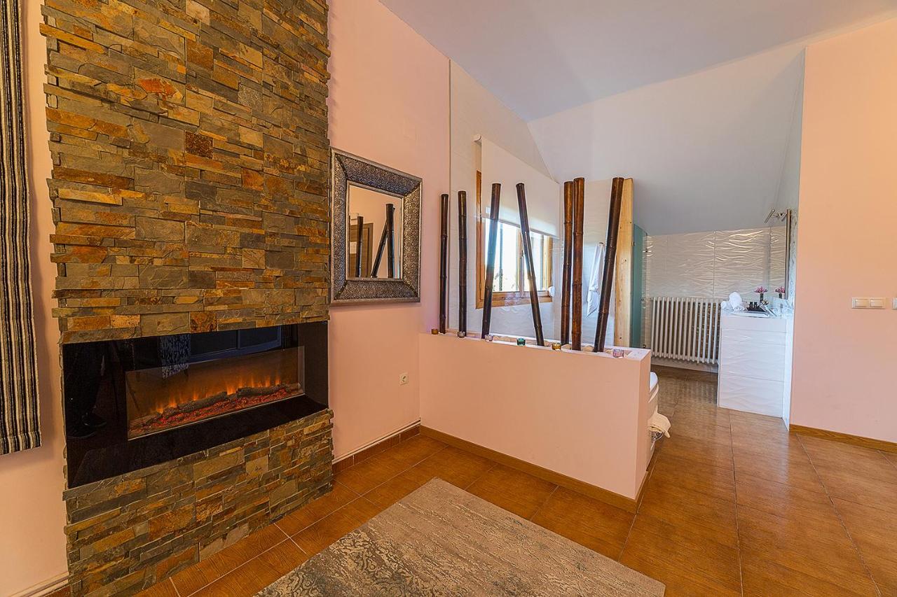 Hospederia Casa Martell Hotel Дарока Екстериор снимка